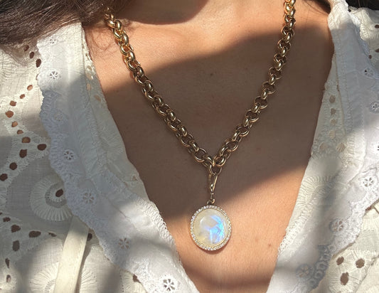 LunaFlo London's Moon Pieces: Embracing the Symbolism of Divine Femininity